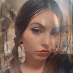 Meet your Posher, Cece